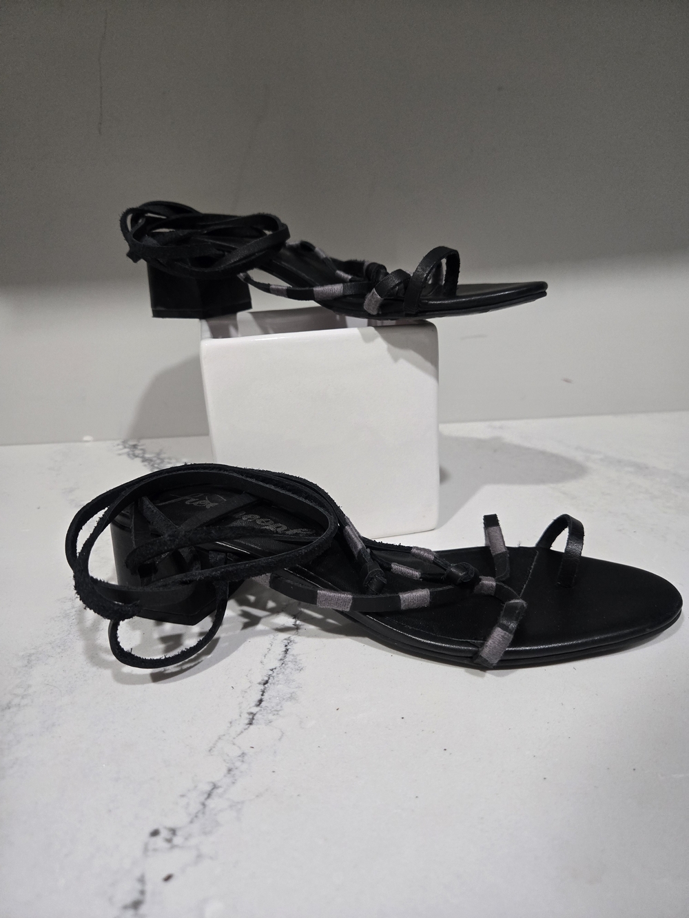 Free People Whimsigoth Fairy Boho Chic Hermosa Lace Up Leather Strappy Sandal 38